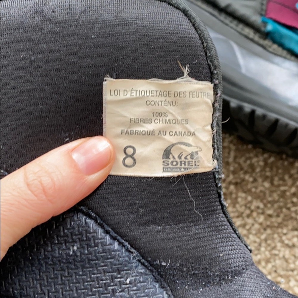 Sorels - Picture 12 of 15